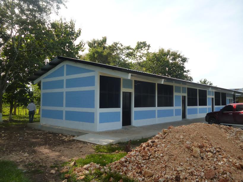 Ampliación escuela primaria Barrio La Calzada, Santa Ana, Petén