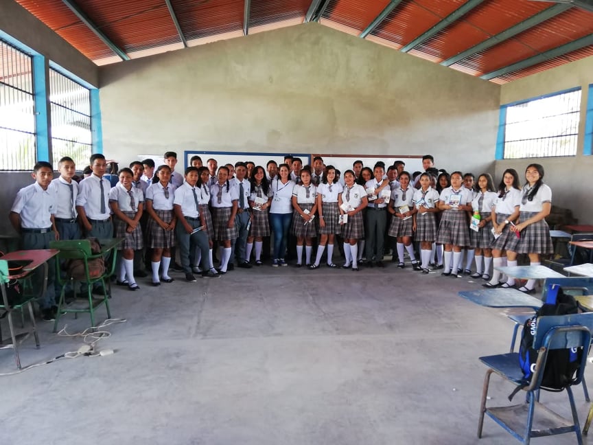 CAPACITACIÓN A ESTUDIANTES