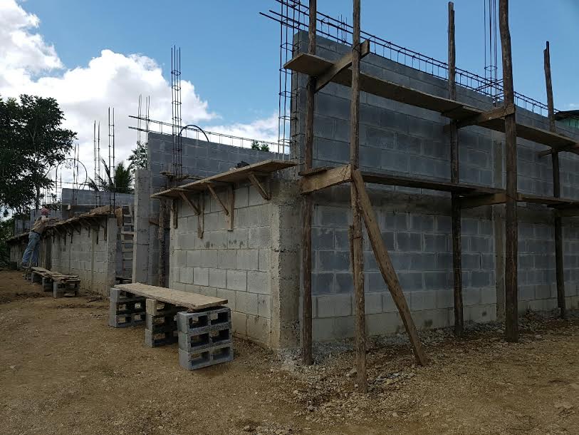 Construcción instituto básico